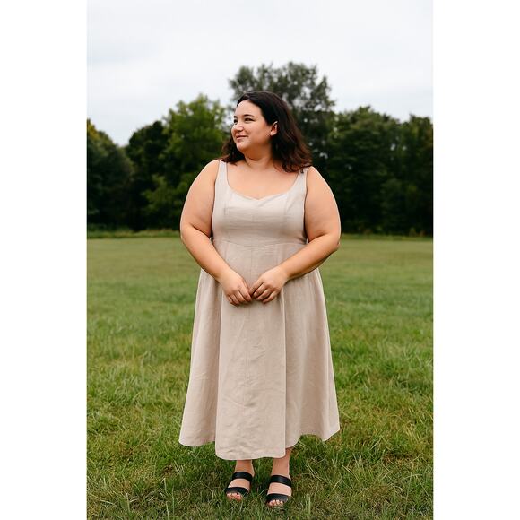 Old Navy Dresses & Skirts - Old Navy Women's Sleeveless Flax Linen Dress smocking 2 pockets beige sz- XXL